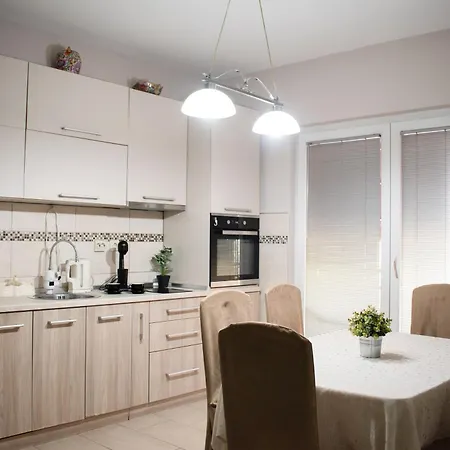 Apartamento Mito's - Heart Of With Free Parking Escópia