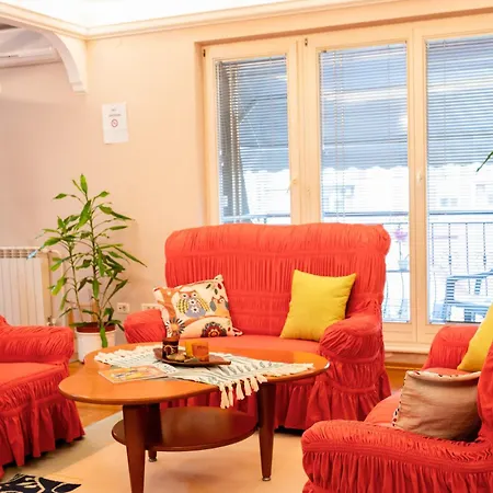 Apartamento Mito's - Heart Of With Free Parking Escópia